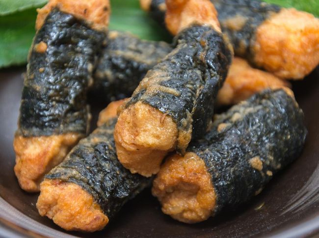 Ayam Gulung Telur Nori