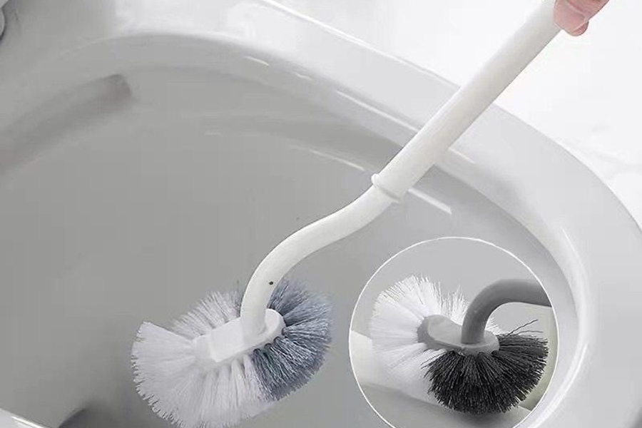 Bàn chải toilet chuyên dụng.