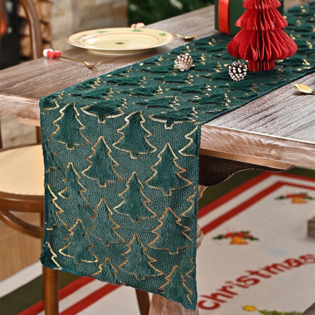 Table runner bertema natal