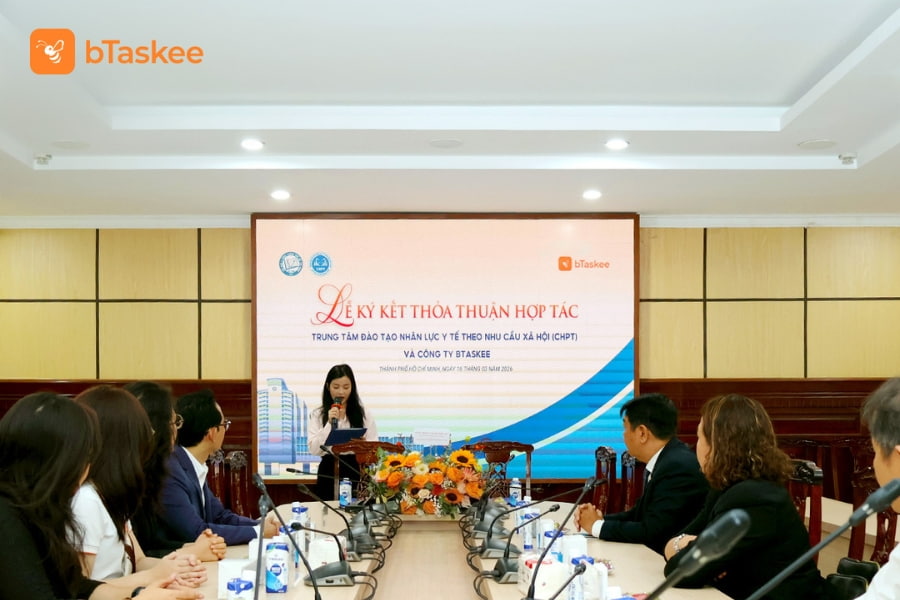 Lễ ký kết nhằm nâng cao chuyên môn chăm sóc sức khỏe tại nhà.